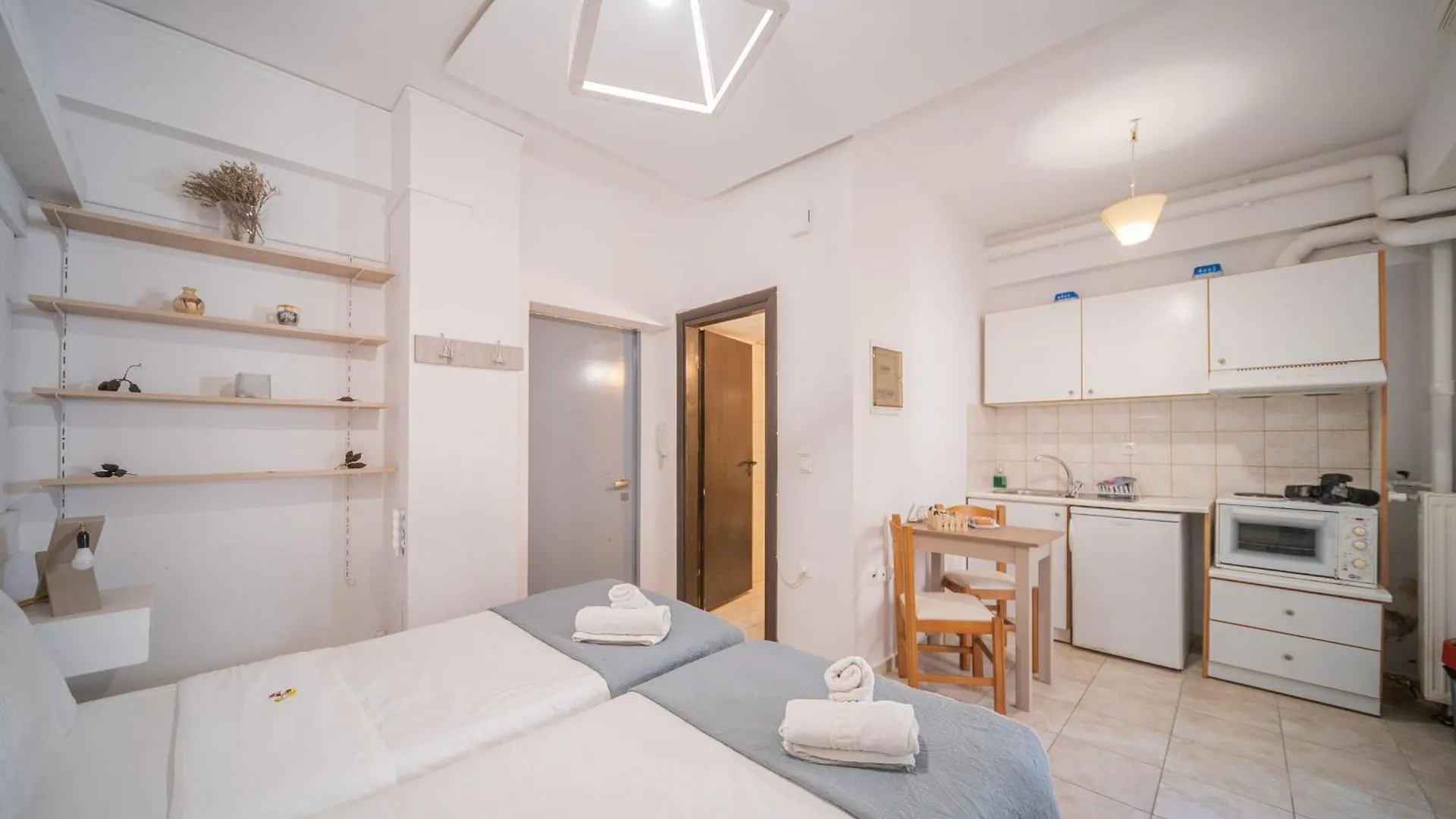 Apartment City Center Studios By Cretan Houses Heraklion