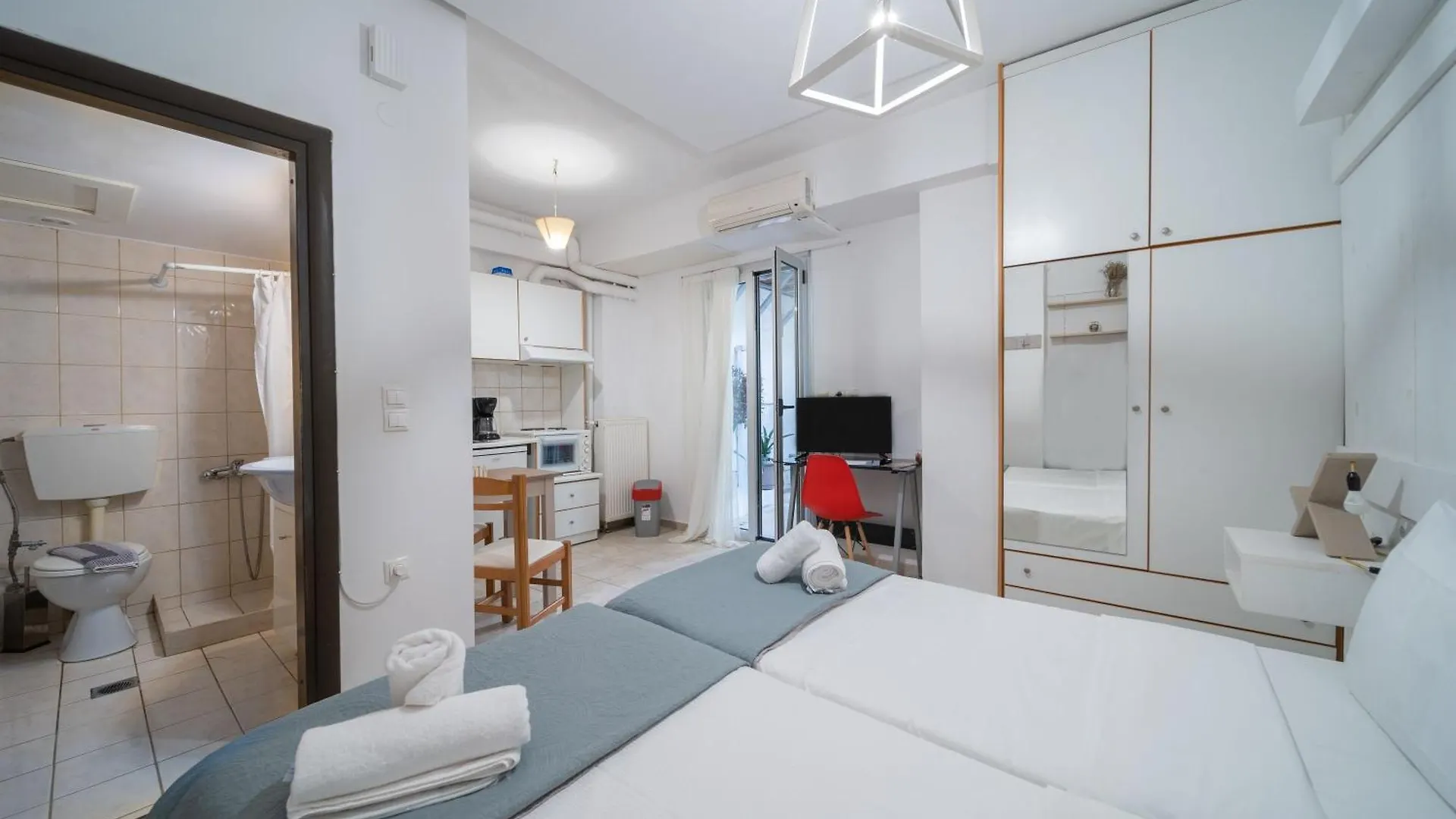 Apartment City Center Studios By Cretan Houses Heraklion  Greece