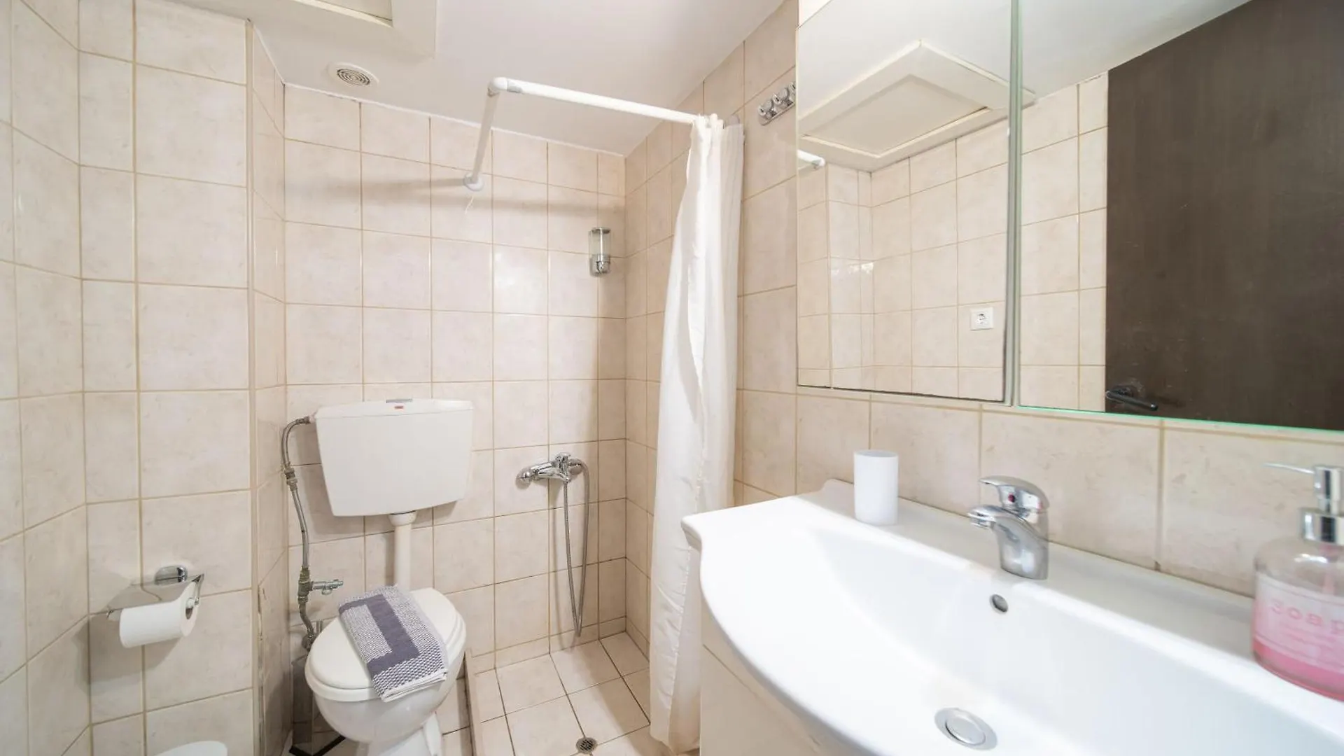 City Center Studios By Cretan Houses Heraklion  Apartment